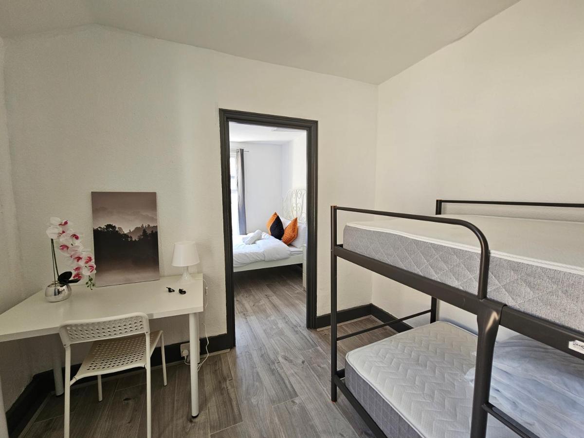 Family Room Near Queen Mary College Londres Exterior foto