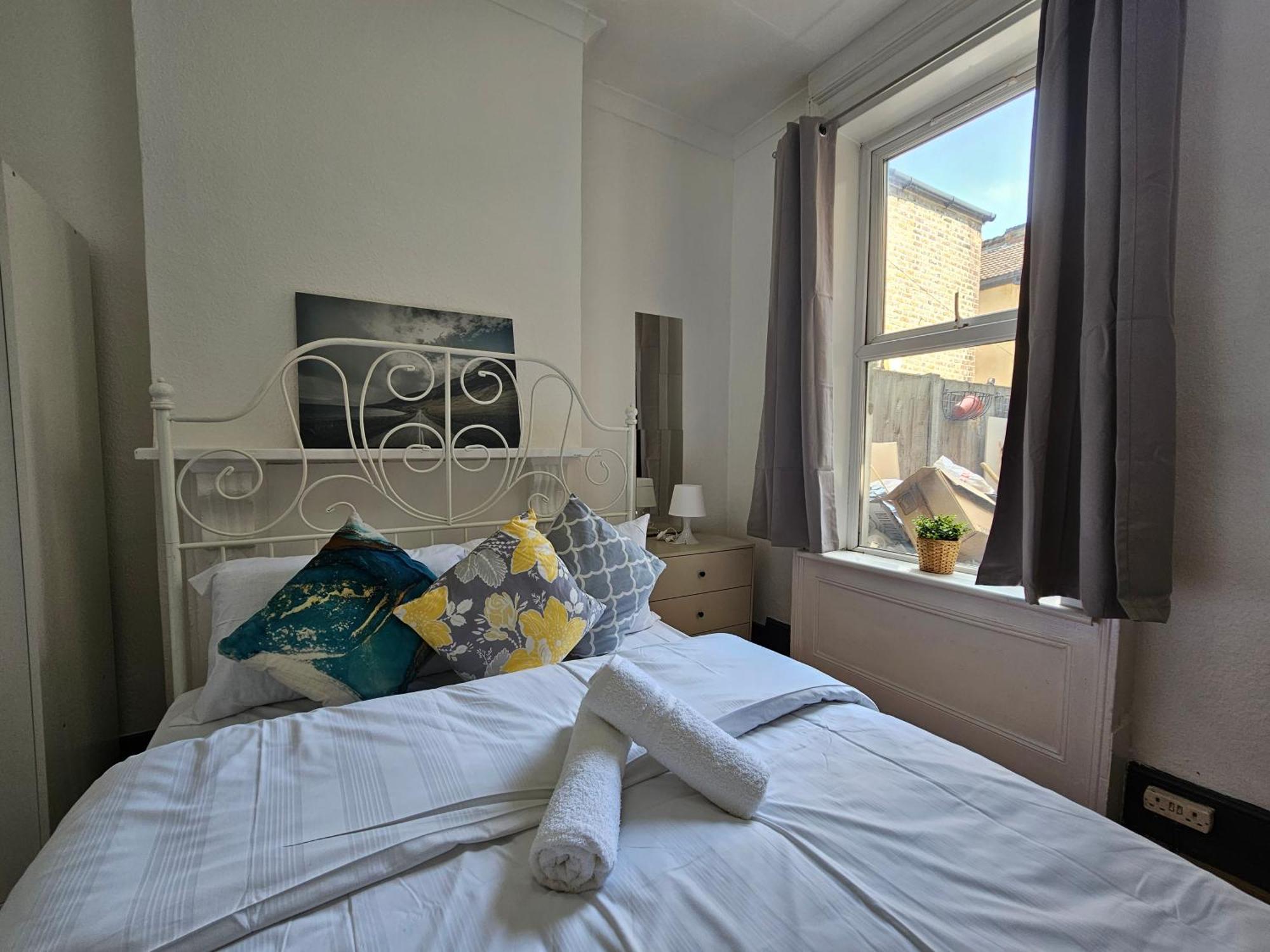 Family Room Near Queen Mary College Londres Exterior foto
