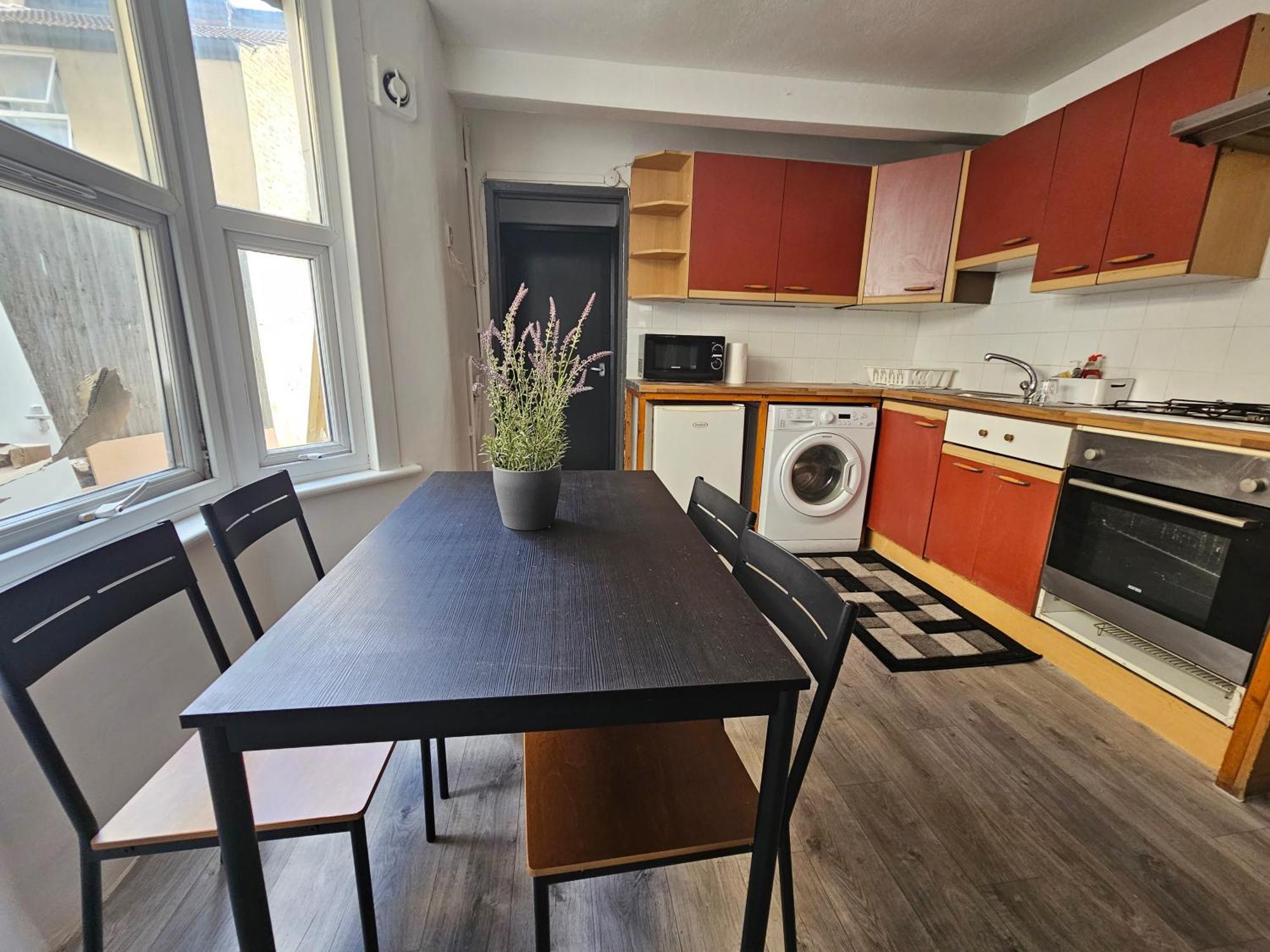 Family Room Near Queen Mary College Londres Exterior foto